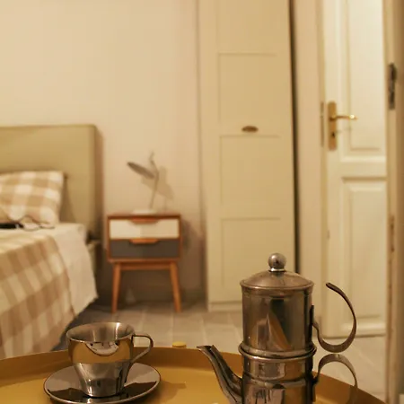 Monohouse Apartament Neapol